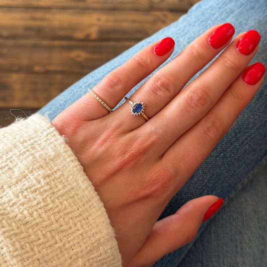Kae | Saffier & Diamant Halo Ring