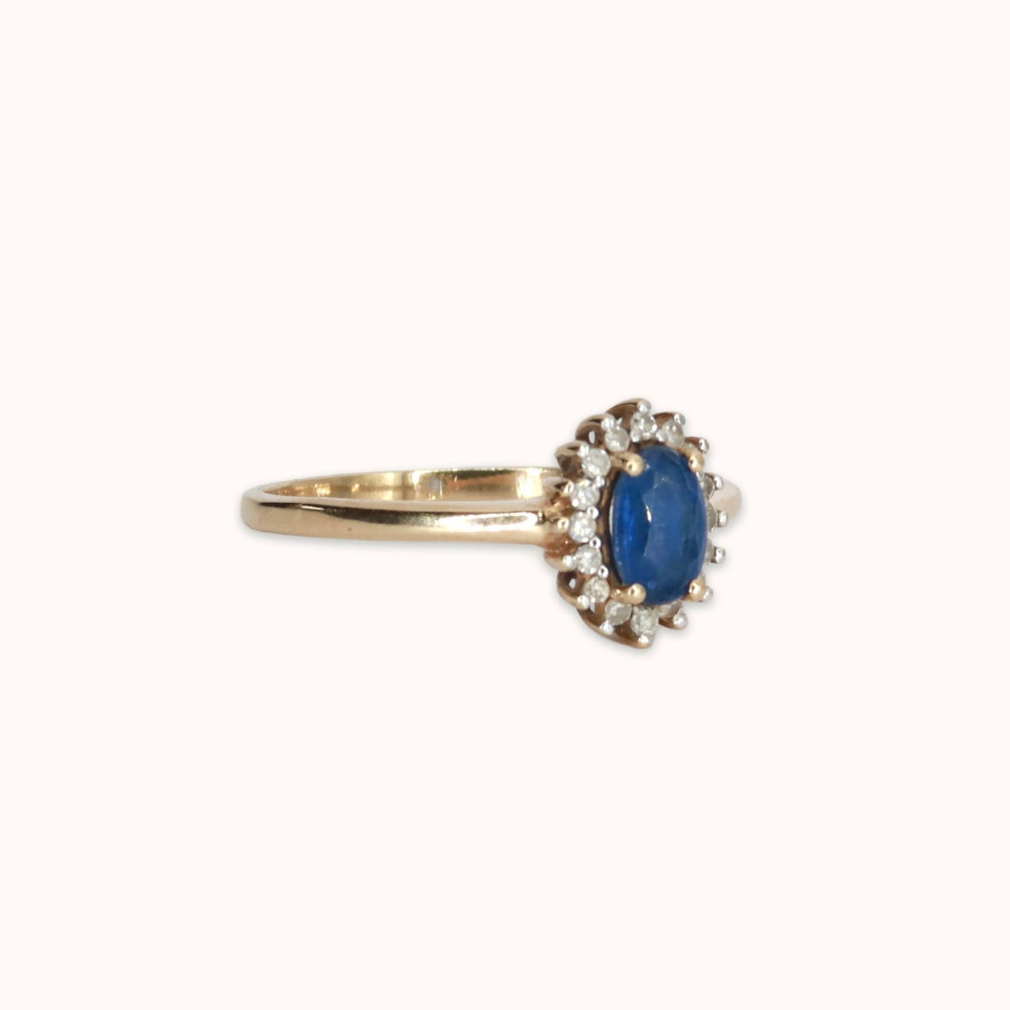 Kae | Saffier & Diamant Halo Ring