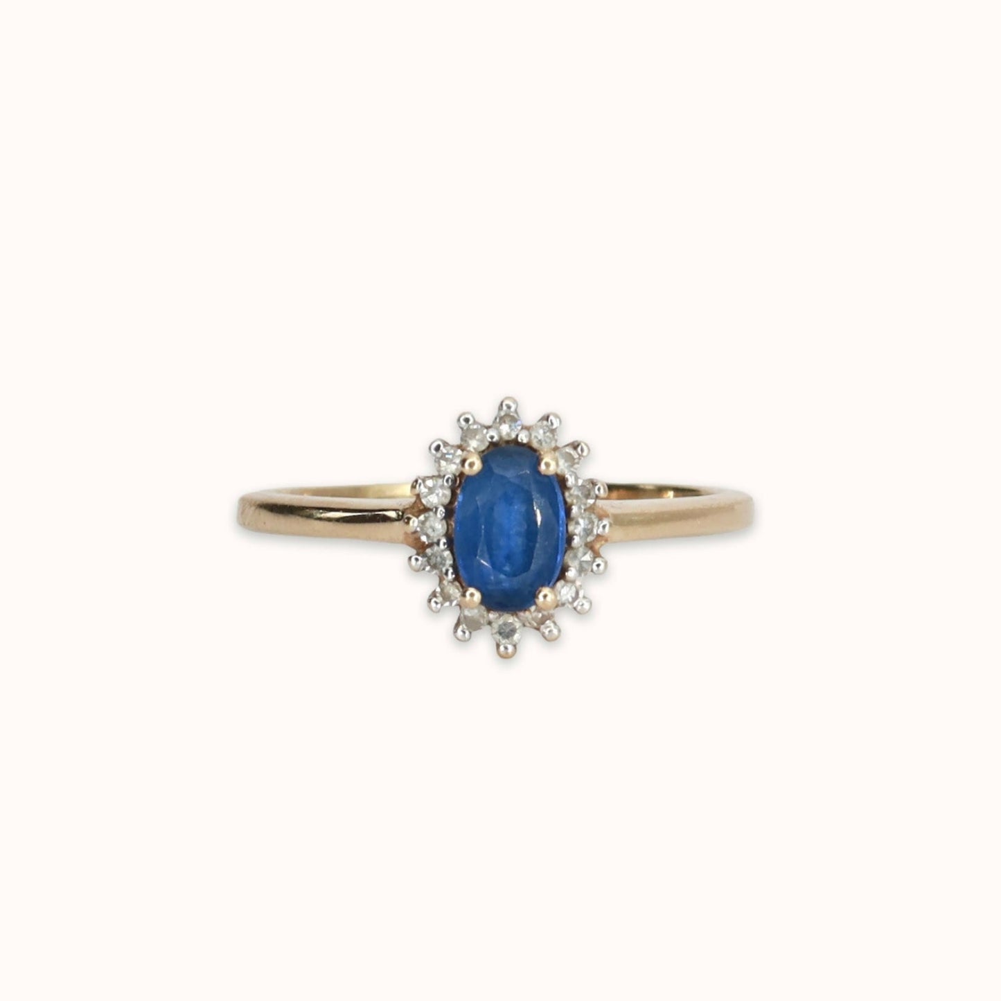 Kae | Saffier & Diamant Halo Ring