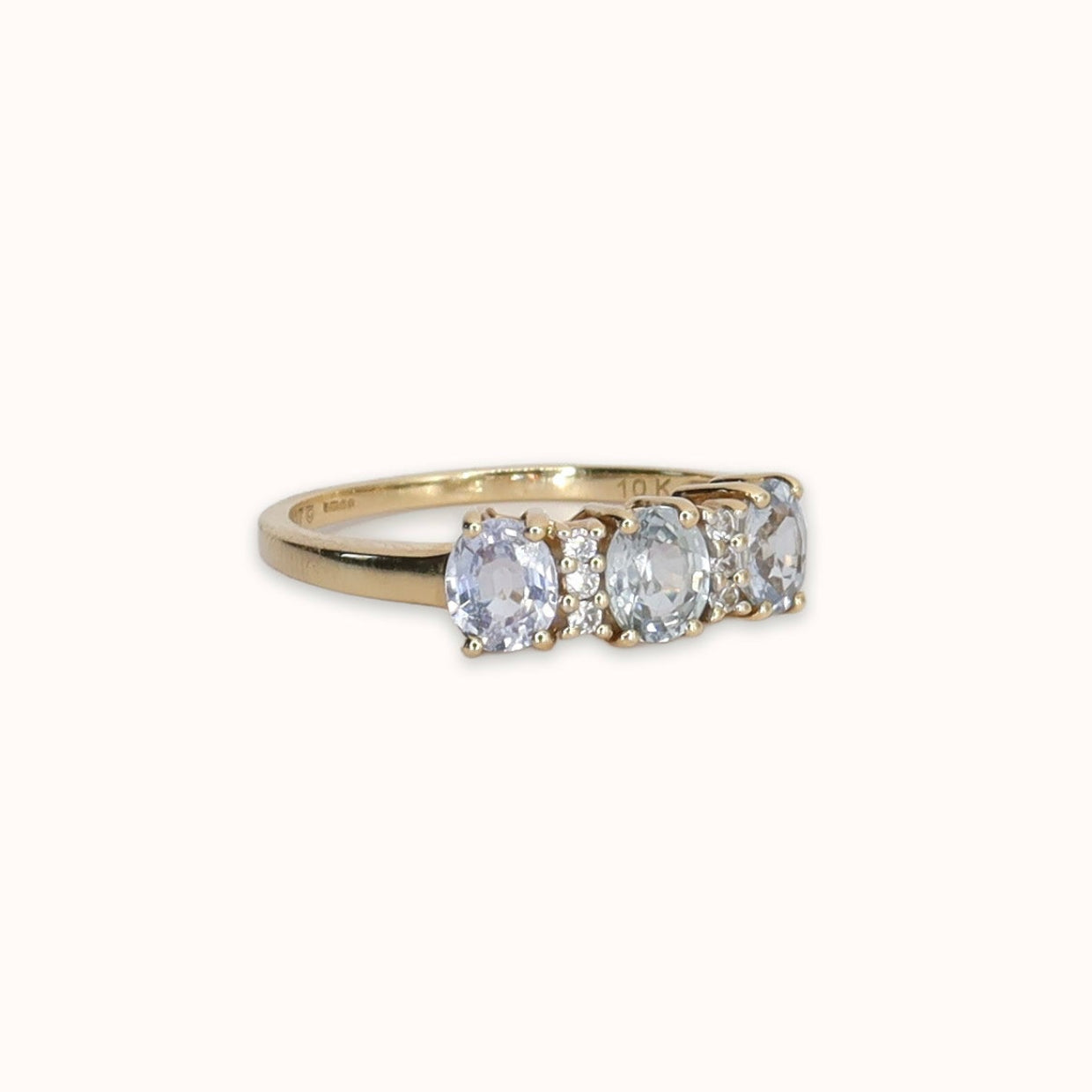 May | Aquamarijn Trilogie Ring