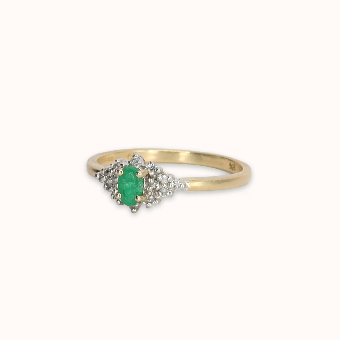 Victoria | Smaragd & Diamant Ring